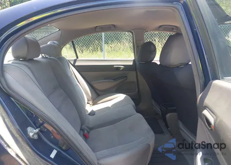 2008 Honda Civic Lx z USA, uszkodzony, nr VIN 1HGFA155X8L051146